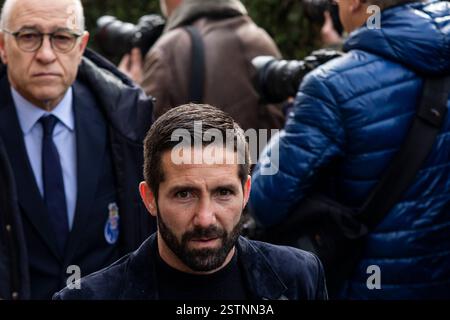 17 febbraio 2025, Porto, Portogallo: JoÃ£o Moutinho, ex calciatore, visto durante il funerale. Jorge Nuno Pinto da Costa, ex presidente del Futebol Clube do Porto, è deceduto il 15 febbraio 2025. Il suo funerale si tenne nella chiesa di SÃ£o Francisco das Antas il 17 febbraio. Molte persone si sono presentate per pagargli il suo ultimo tributo. (Credit Image: © Teresa Nunes/SOPA Images via ZUMA Press Wire) SOLO PER USO EDITORIALE! Non per USO commerciale! Foto Stock