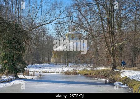Chinesisches Teehaus, Schloßpark Sanssouci, Potsdam, Brandeburgo, Deutschland *** Chinese Teahouse, Sanssouci Palace Park, Potsdam, Brandeburgo, Germania Foto Stock