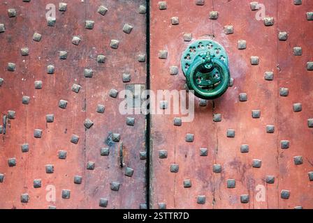 Foto di dettaglio della vecchia chiesa della maniglia Foto Stock