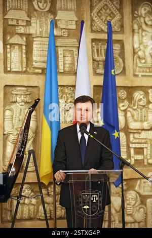 IVANO-FRANKIVSK, UCRAINA - 18 FEBBRAIO 2025 - Consule onorario della Repubblica Ceca Andrii Levkovych partecipa al ricevimento in occasione dell'apertura del Consolato Onorario della Repubblica Ceca nelle regioni Ivano-Frankivsk e Chernivtsi, Ivano-Frankivsk, Ucraina occidentale. (Foto di Yurii Rylchuk/Ukrinform) Foto Stock