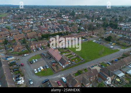 Vista aerea dell'area residenziale di Old Windsor, Berkshire, Regno Unito. Foto Stock