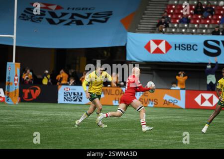 Vancouver, Vancouver, British Columbia, Canada. 21 febbraio 2025. Canada's Apps corre con la palla durante la partita di rugby femminile del World Rugby Sevens Series tra Canada e Brasile al BC Place Stadium di Vancouver, Canada, il 21 febbraio 2025. (Foto di Tomaz Jr/Pximages) (immagine di credito: © Tomaz Jr/PX Imagens via ZUMA Press Wire) SOLO PER USO EDITORIALE! Non per USO commerciale! Foto Stock