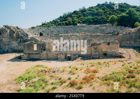 Rovina dell'anfiteatro nell'antica città di Licia Patara, Turchia Foto Stock