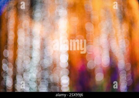 Luci bokeh colorate sfondo astratto. sfondo bokeh con luci accese Foto Stock