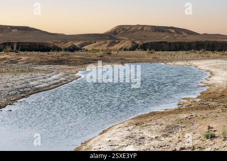 Erg Chigaga è un vasto deserto di dune di sabbia in Marocco. Foto Stock