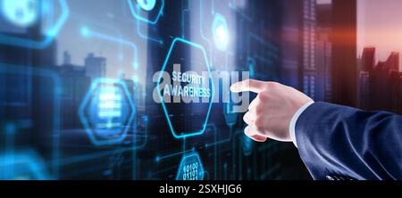Pulsante di visualizzazione virtuale: Consapevolezza della sicurezza concetto di business, tecnologia, Internet e rete. Foto Stock