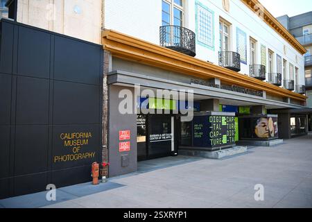 RIVERSIDE, CALIFORNIA - 23 febbraio 2024: Il California Museum of Photography sul Main Street Pedestrian Mall nel centro di Riverside. Foto Stock