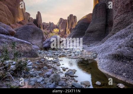 La Gola di Tislit si trova nella regione di Jebel Sirwa, che si trova nelle montagne dell'Anti-Atlante del Marocco. Foto Stock