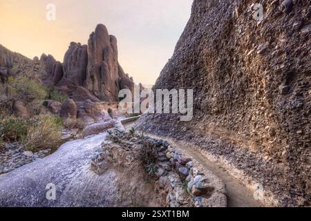 La Gola di Tislit si trova nella regione di Jebel Sirwa, che si trova nelle montagne dell'Anti-Atlante del Marocco. Foto Stock