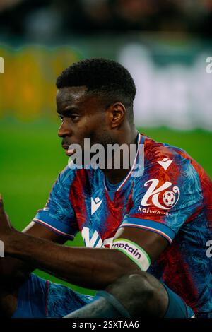 Londra, Regno Unito. 25 febbraio 2025. LONDRA, INGHILTERRA - FEBBRAIO 26: Marc Guéhi del Crystal Palace durante la partita di Premier League 2024/25 tra il Crystal Palace FC e l'Aston Villa FC al Selhurst Park. (Konrad Borzy/SPP) credito: SPP Sport Press Photo. /Alamy Live News Foto Stock
