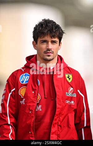 Sakhir, Bahrein. 26 febbraio 2025. Charles Leclerc (MON) Ferrari. 26.02.2025. Formula 1 Testing, Sakhir, Bahrain, Day One. Crediti: James Moy/Alamy Live News Foto Stock