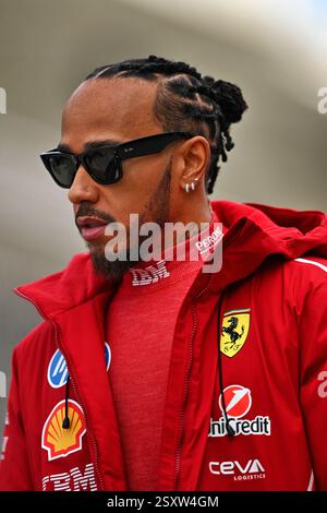 Sakhir, Bahrein. 26 febbraio 2025. Lewis Hamilton (GBR) Ferrari. 26.02.2025. Formula 1 Testing, Sakhir, Bahrain, Day One. Crediti: James Moy/Alamy Live News Foto Stock