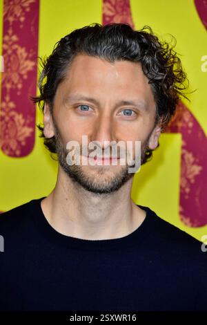 Moritz Heidelbach zu Gast auf dem roten Teppich bei der Premiere der ARD TV serie Ghosts im Kino Cinenova AM 25.02.2025 in Koeln NRW Deutschland *** Moritz Heidelbach come ospite sul Red carpet alla prima della serie TV ARD Ghosts al cinema Cinenova il 25 febbraio 2025 a Colonia NRW Germania Foto Stock