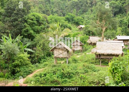 Ban Chaleunsouk. Piccolo villaggio vicino a Luang Namtha a nord del Lao Foto Stock