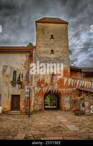 Dundaga. Castello di Dundaga. Il castello di Dundaga è il più grande nel nord di Kurzeme. Anche se il castello fu significativamente modernizzato durante la ricostruzione Foto Stock