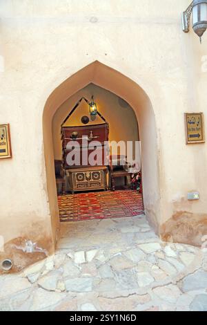 Ingresso al Nizwa Fort Oman Foto Stock