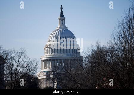 Washington, Stati Uniti d'America. 26 febbraio 2025. Il Campidoglio di Washington, DC, è visibile mercoledì 26 febbraio 2024. Credito: Aaron Schwartz/CNP/Sipa USA credito: SIPA USA/Alamy Live News Foto Stock