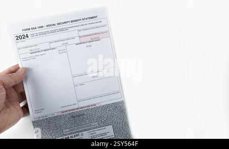 Lettera dell'amministrazione della sicurezza sociale. Survivor pensionistici e assicurazione invalidità Foto Stock