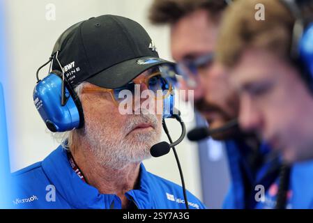 Sakhir, Bahrein. 27 febbraio 2025. Flavio Briatore (ITA) Consigliere Esecutivo del Team Alpine F1. 27.02.2025. Formula 1 test, Sakhir, Bahrein, giorno due. Crediti: James Moy/Alamy Live News Foto Stock