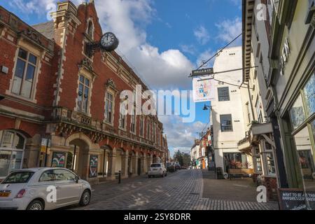 Il Vecchio Municipio sulla storica High Street , Hemel Hempstead Old Town, Hertfordshire, Inghilterra Regno Unito Foto Stock