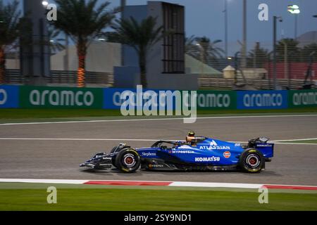 27.02.2025, Bahrain International Circuit, Sakhir, Formula 1 test Bahrain 2025 Carlos Sainz Jr. (ESP) - Williams Racing - Williams FW47 - Mercedes Foto Stock