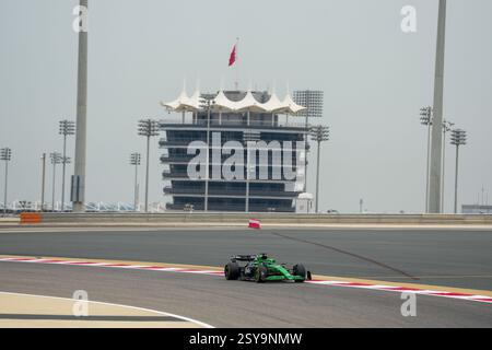 27.02.2025, Bahrain International Circuit, Sakhir, Formula 1 test Bahrain 2025 , Nico Hulkenberg (GER) - puntata F1 Team Sauber - Sauber C45 - Ferrari Foto Stock