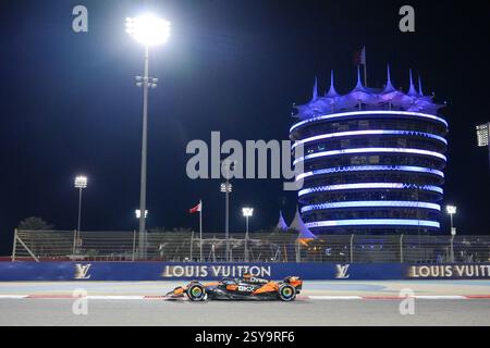 27.02.2025, Bahrein. , . Circuito Internazionale, Sakhir, Formula 1 test Bahrain 2025, Lando Norris (GBR) - McLaren Formula 1 Team - McLaren MCL39 - Mercedes (foto di Alessio De Marco/Sipa USA) crediti: SIPA USA/Alamy Live News Foto Stock