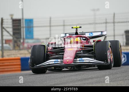 27.02.2025, Bahrein. , . Circuito Internazionale, Sakhir, Formula 1 test Bahrain 2025, Lewis Hamilton (GBR) - Scuderia Ferrari - Ferrari SF-25 - Ferrari (foto di Alessio De Marco/Sipa USA) crediti: SIPA USA/Alamy Live News Foto Stock