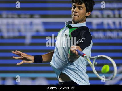 Acapulco, Messico. 27 febbraio 2025. Il messicano Rodrigo Pacheco Mendez torna a giocare nei quarti di finale contro la spagnola Alejandro Davidovich Fokina al torneo ATP Mexican Open 2025 di Acapulco, Messico, 27 febbraio 2025. Crediti: Francisco Canedo/Xinhua/Alamy Live News Foto Stock