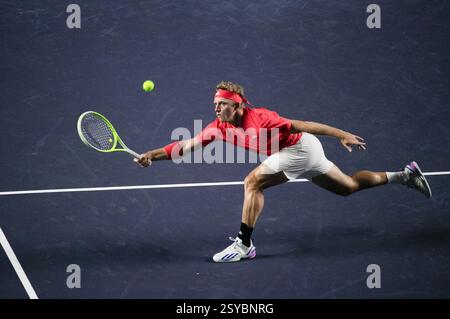 Acapulco, Messico. 27 febbraio 2025. Alejandro Davidovich Fokina, spagnolo, fa ritorno nei quarti di finale contro il Messico Rodrigo Pacheco Mendez al torneo di tennis ATP Mexican Open 2025 ad Acapulco, Messico, 27 febbraio 2025. Crediti: Li Mengxin/Xinhua/Alamy Live News Foto Stock