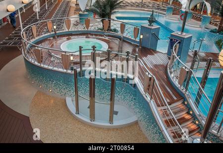 Vista della nave da crociera MSC Poesia Foto Stock