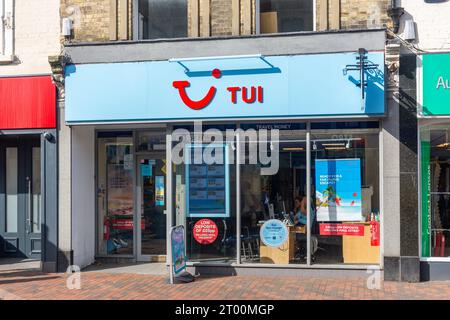 TUI Holiday Store, Mount Pleasant Road, Civic Quarter, Royal Tunbridge Wells, Kent, Inghilterra, Regno Unito Foto Stock