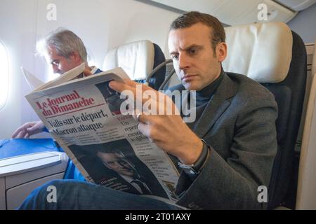 EMMANUEL MACRON SU UN AEREO PER NEW YORK Foto Stock