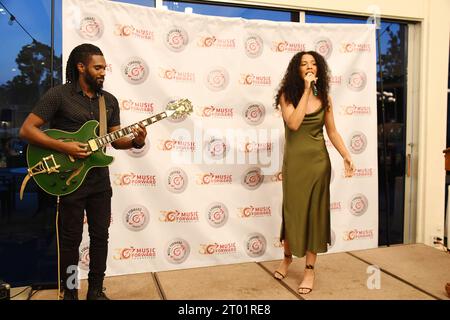 TARZANA, CALIFORNIA - 02 OTTOBRE: Reina Macias partecipa al Music Forward Foundation Golf Classic all'El Caballero Country Club il 2 ottobre 2023 a Ta Foto Stock