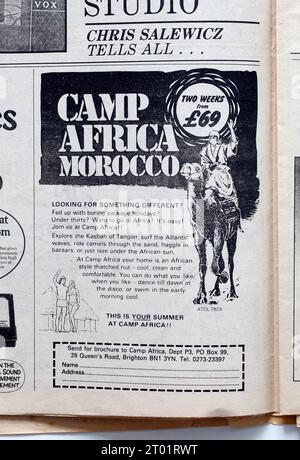 Annuncio per Camp Africa Morocco nel numero degli anni '1970 del NME New Musical Express Music Paper Foto Stock