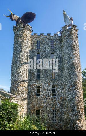 Eben-Ezer Tower/ Museo di Flint / Musée du Silex, costruito da Robert Garcet a Eben-Emael, Bassenge, provincia di Liegi, Vallonia, Belgio Foto Stock