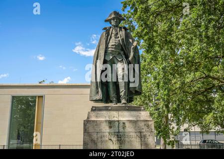 Denkmal, Friedrich Wilhelm Ludolf Gerhard Augustin von Steuben, Clayallee, Dahlem, Berlino, Deutschland *** Monumento, Friedrich Wilhelm Ludolf Gerhard Augustin von Steuben, Clayallee, Dahlem, Berlino, Germania Foto Stock