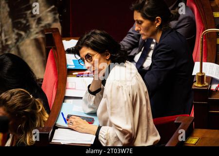 Parigi, Francia. 3 ottobre 2023. Rima Abdul-Malak, ministro francese della cultura, visto durante le interrogazioni alla sessione del governo. Sessione settimanale di domande al governo francese all'Assemblea Nazionale al Palais Bourbon, a Parigi. (Foto di Telmo Pinto/SOPA Images/Sipa USA) credito: SIPA USA/Alamy Live News Foto Stock