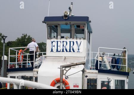 Dartmouth, il traghetto Kinsgswear, la principessa Kingswear sul fiume Dart, Devon. Foto Stock