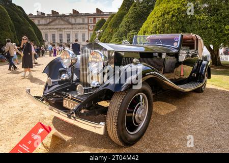 1934 Rolls-Royce Phantom II Drophead Coupé, Concours of Elegance 2023, Hampton Court Palace, Londra, Regno Unito Foto Stock