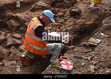 Kenilworth Archaeological Dig 2023 Foto Stock