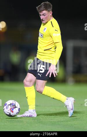 Robbie Gotts of Barrow durante la partita Sky Bet League 2 tra Grimsby Town e Barrow a Blundell Park, Cleethorpes martedì 3 ottobre 2023. (Foto: Mark Fletcher | mi News) crediti: MI News & Sport /Alamy Live News Foto Stock