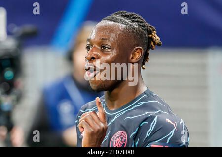 Lipsia, Deutschland. 4 ottobre 2023. Jeremy Doku (Manchester City, 11); Jubel, Celebration über das Tor zum 1:3 Endstand, 04.10.2023, Lipsia (Deutschland), Fußball, Männer, UEFA Champions League, RB Lipsia - Manchester City FC/dpa/Alamy Live News Foto Stock