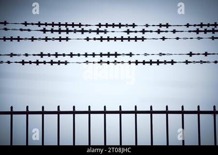 Stacheldraht, Symbolfoto EU-Außengrenzen und Migrationskrise *** filo spinato, foto simbolo EU External Borders and Migration Crisis Credit: Imago/Alamy Live News Foto Stock