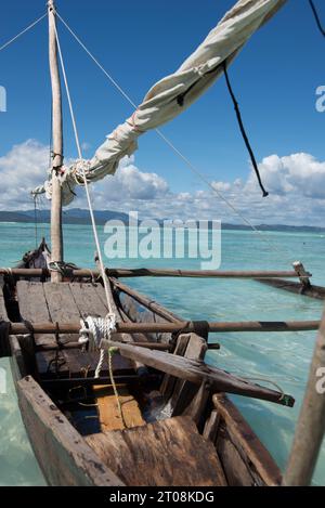 Nosy Be o Nossi-bé è un'isola appena al largo della costa nord-occidentale del Madagascar Foto Stock