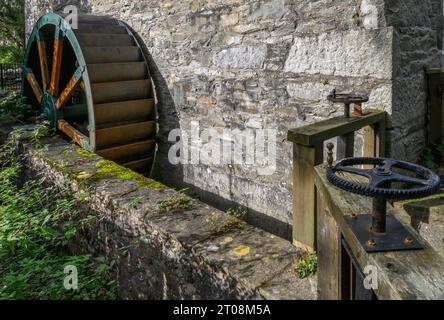 Mill Wheel dettaglio presso il mulino della flotta, Gatehouse of Fleet, Scozia Foto Stock