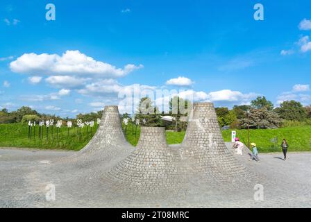 parigi, ile de france, Francia, Parigi, Francia, persone che visitano il Parco floreale di parigi nel dodicesimo distretto di Parigi, solo editoriale. Foto Stock