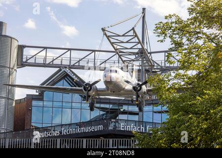 Museo tedesco della tecnologia, vista esterna, Berlino, Germania Foto Stock