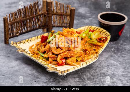 Gamberi di fiume fritti a secco, cibo cinese Foto Stock