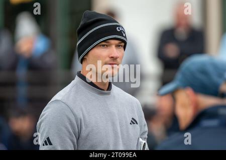 Carnoustie, Scozia. 5 ottobre 2023. Rasmus Højgaard nel giorno 1 del campionato Alfred Dunhill Links 2023. Crediti: Tim Gray/Alamy Live News Foto Stock